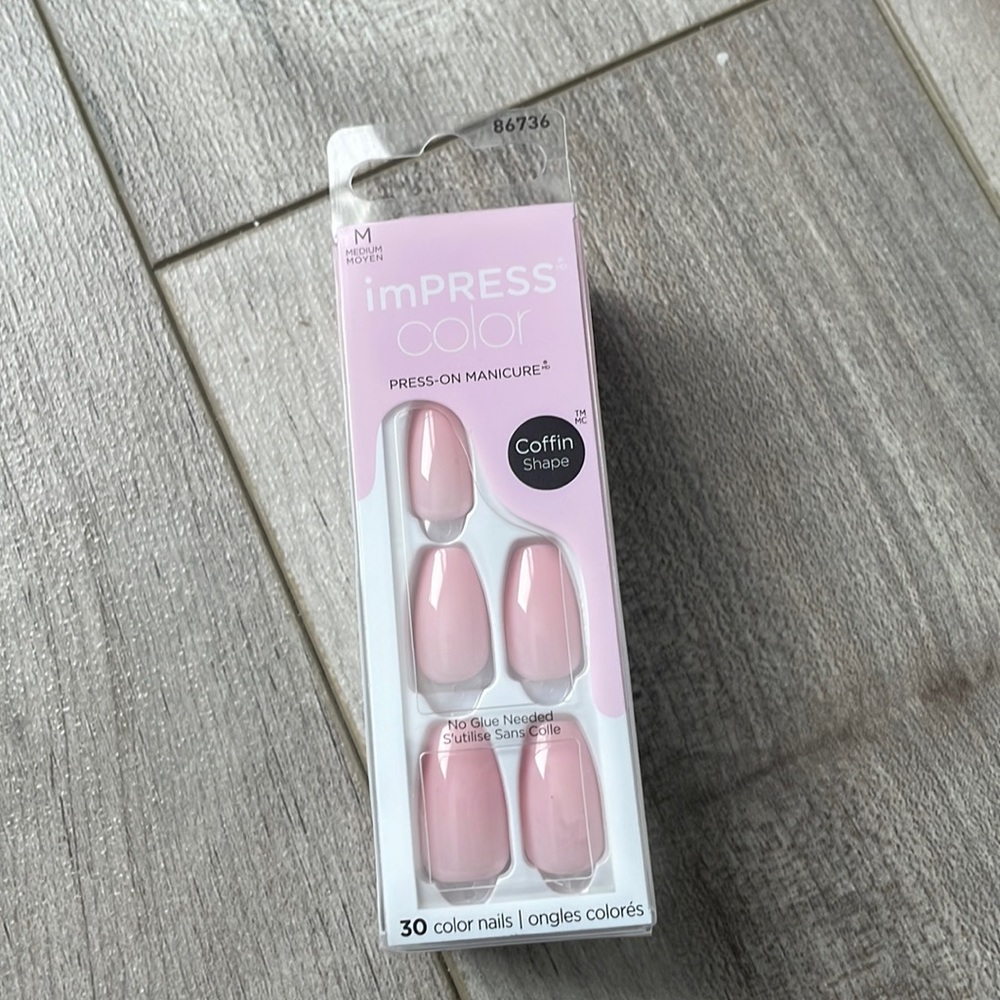 🌸 imPRESS Colour Press on Manicure